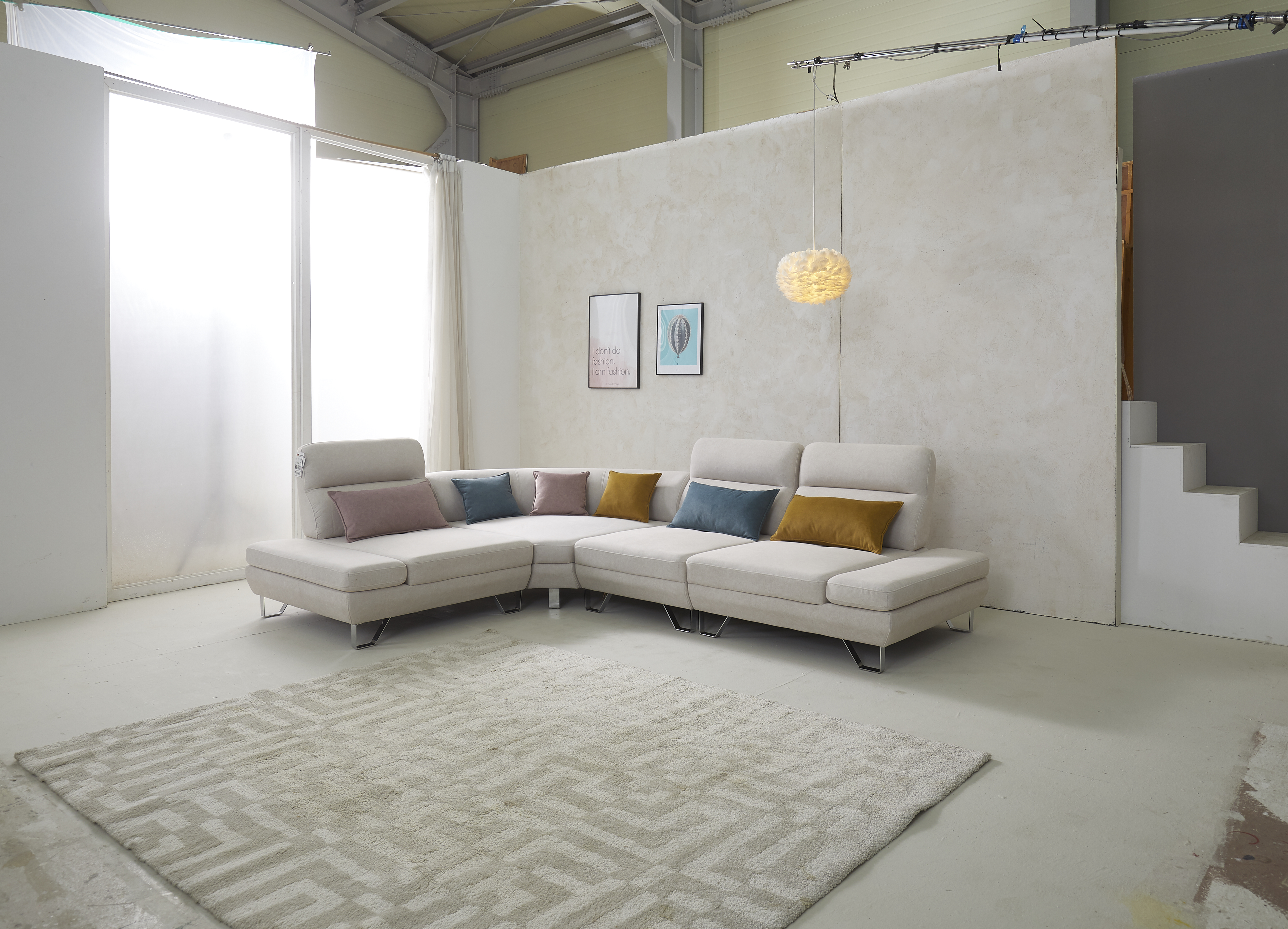 렌탈(소유권이전) 퍼니챗 샤르니 조야원단 5인용 패브릭 코너형 스윙소파 (올 아이보리) 퍼니챗5인용코너형소파올아이보리 렌탈 상품 대표 이미지