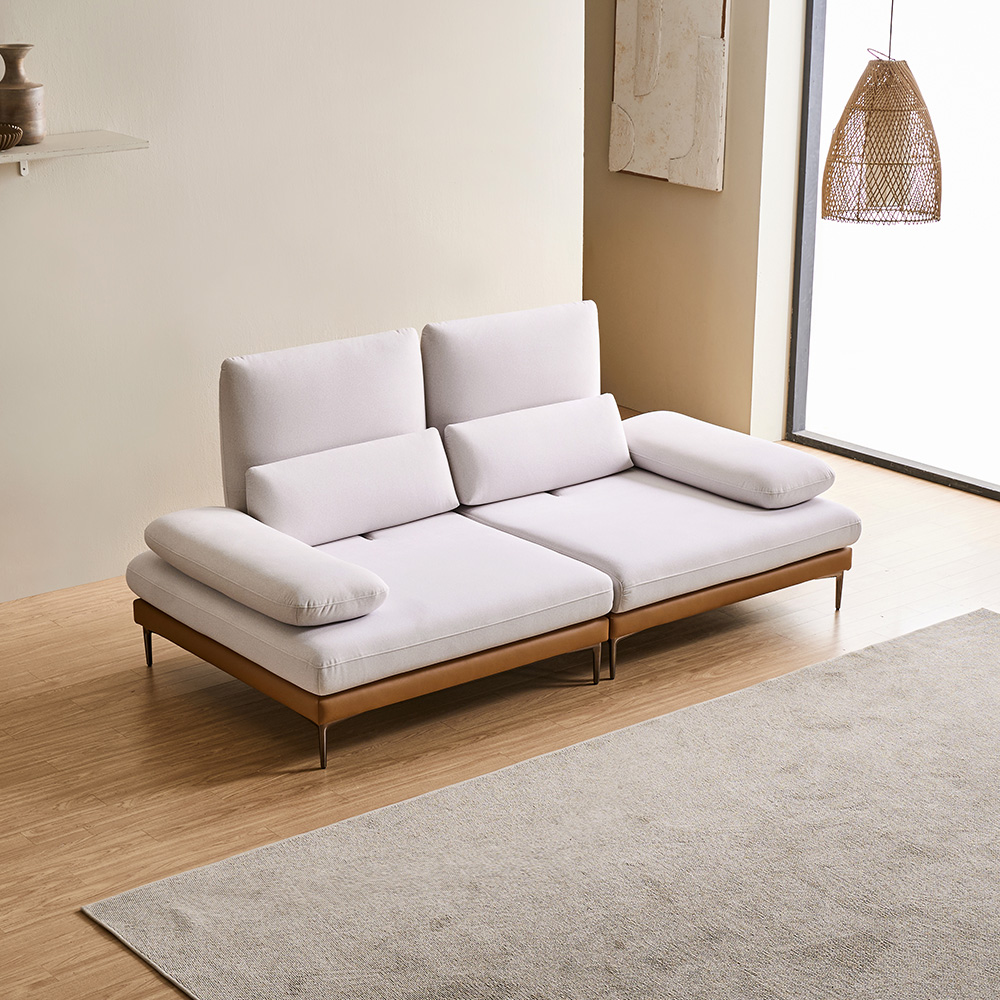 비오라 3인용 블렌트 패브릭 기능성 스윙 소파 쉐우드 비오라 3인용 블렌트 패브릭 기능성 스윙 소파 렌탈 상품 이미지